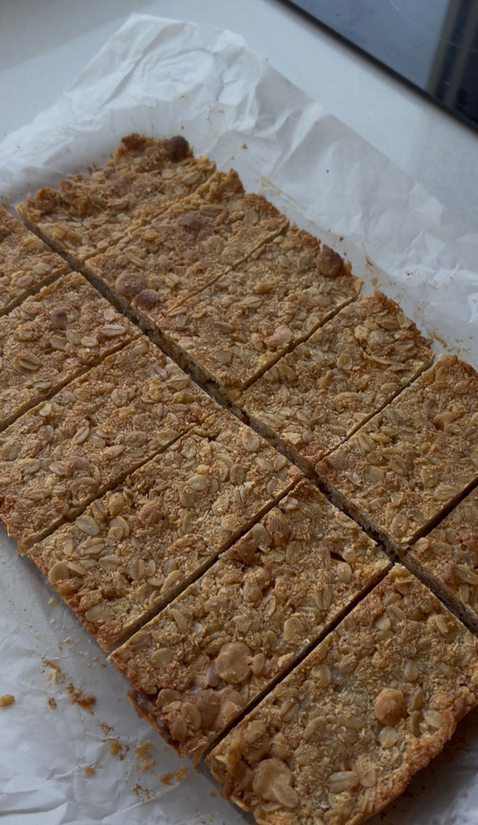 LUNCHBOX NUT FREE MUESLI BARS